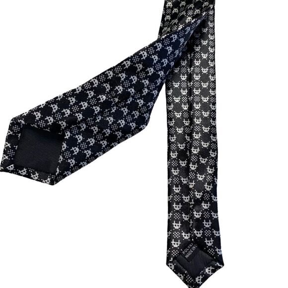 Black Tie Geek Space Invaders Video Game Atari Necktie Aliens 70s Tie - Picture 3 of 11